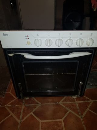 Horno eléctrico de segunda mano por 50 EUR en Sabadell en WALLAPOP