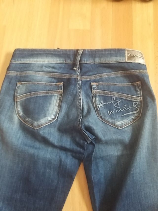 Vaqueros Andy Warhol chica, última oportunidad!