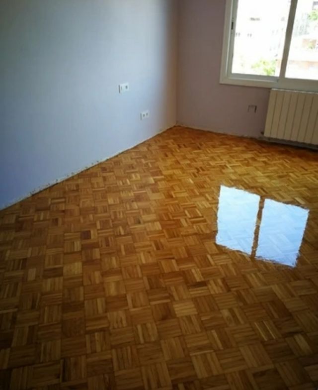 tarima ,rodapie y puertas