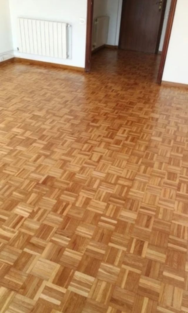 tarima ,rodapie y puertas