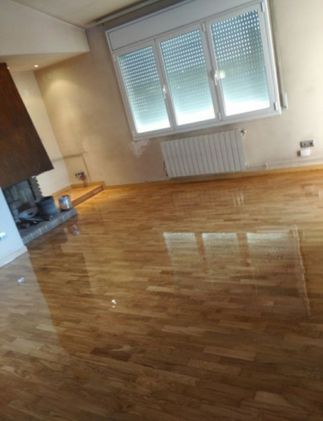 tarima ,rodapie y puertas