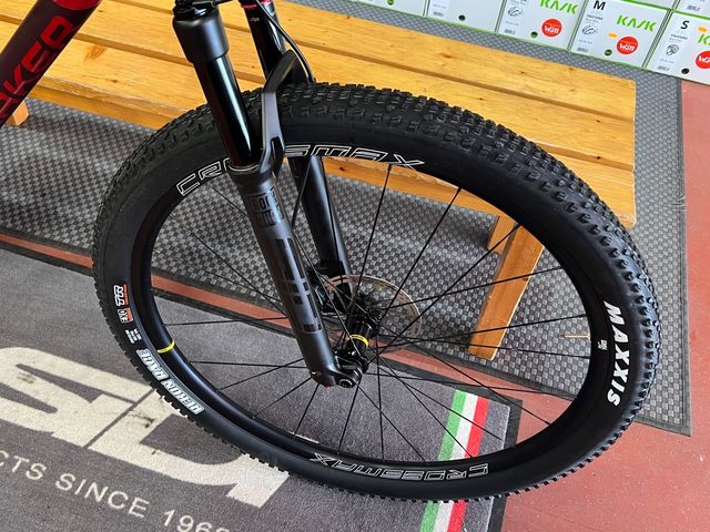 Mondraker podium carbon liquidación