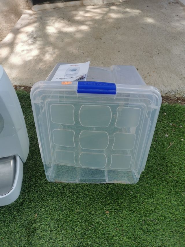 comedero automático pienso