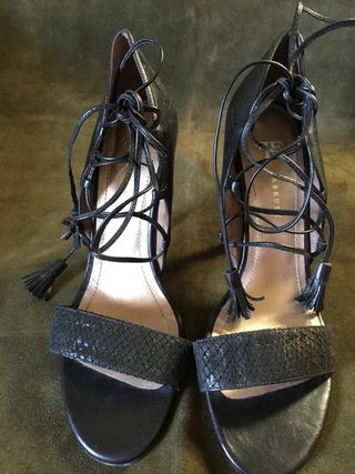 Sandalias FARRUTX romanas de segunda mano por 69 EUR en Madrid en WALLAPOP