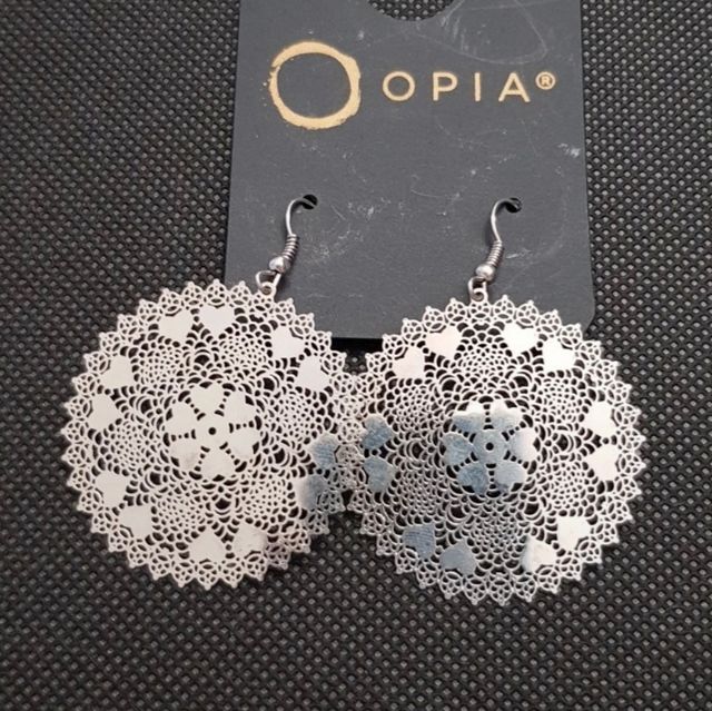 orecchini pendenti mandala