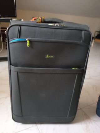 Maletas grandes 2 ruedas de segunda mano por 30 EUR en Fuenlabrada en  WALLAPOP