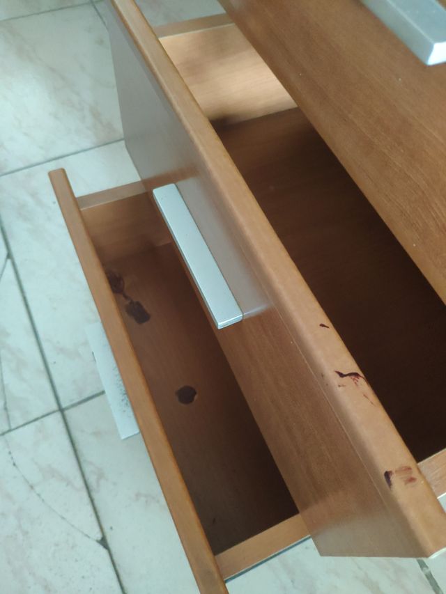 Cabezal y mesitas dormitorio