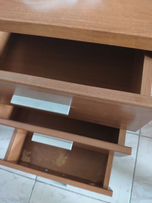 Cabezal y mesitas dormitorio