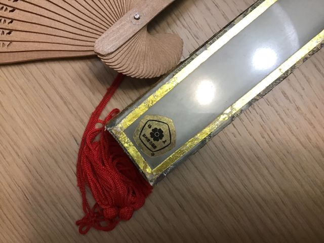 Abanico madera chino pintado a mano