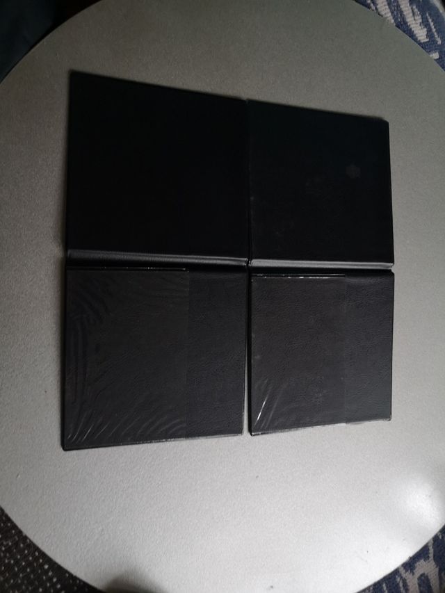 juegos PC ( sólo Caratula ) no tiene diskettes