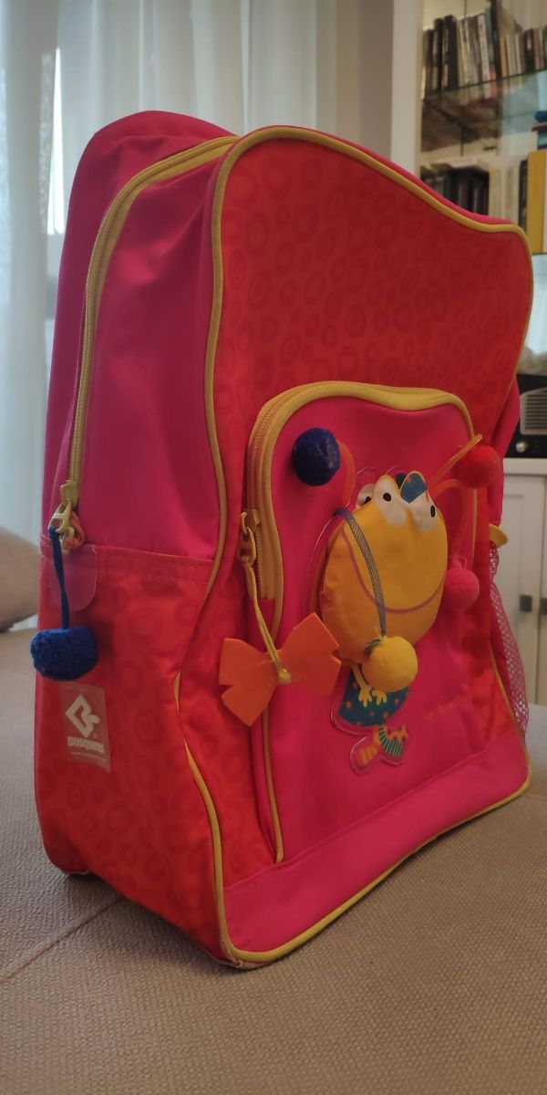 Mochila escolar.
