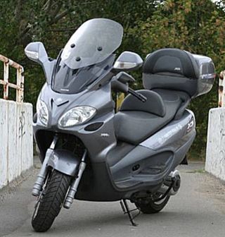 Piaggio x9 500 de segunda mano por 1 EUR en Sevilla en WALLAPOP