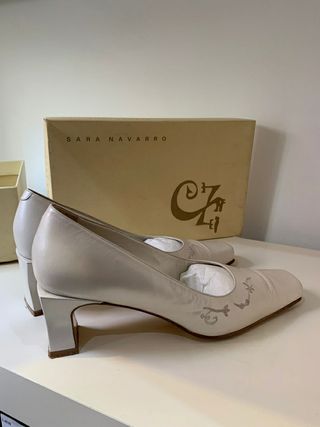 Zapatos de novia de segunda mano en Madrid en WALLAPOP