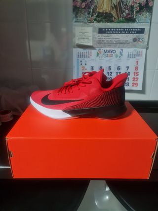 Zapatillas Nike número 42 de segunda mano por 45 EUR en El Viso en WALLAPOP