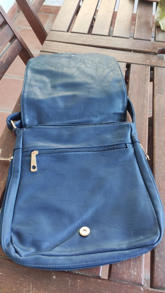 BOLSO NUEVO SIN ETIQUETA