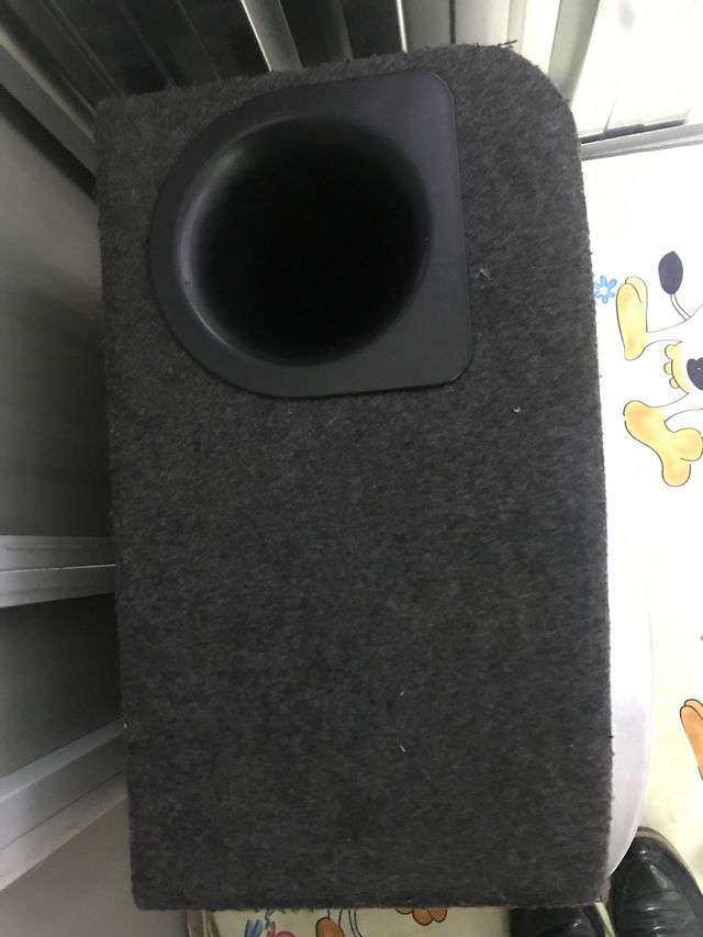 Subwoofer / altavoz para coche