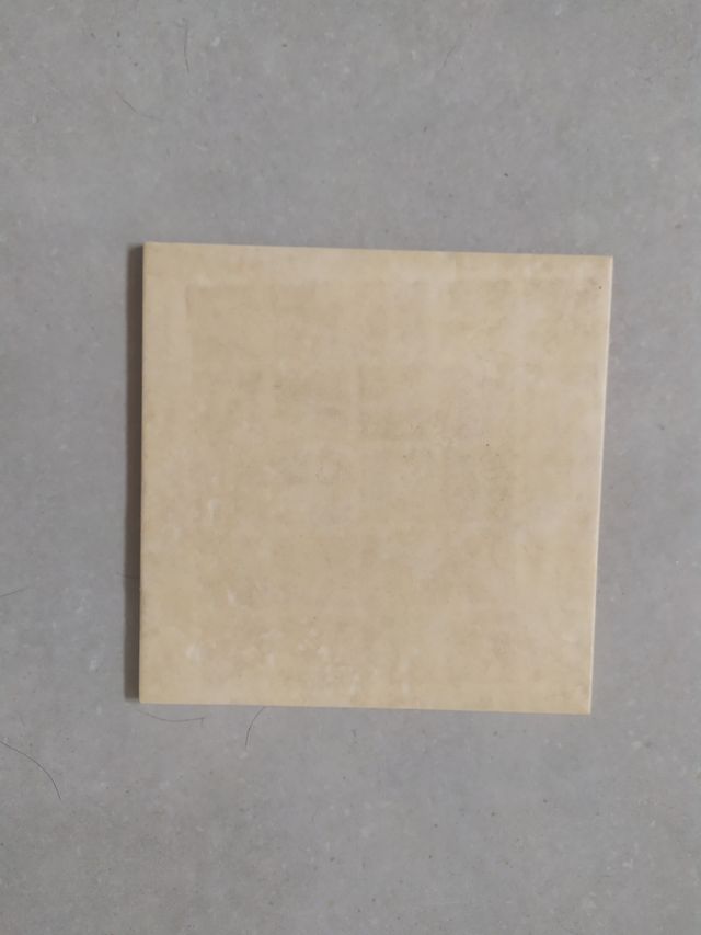 azulejos 20x 20 cm. 1,3 m² en total