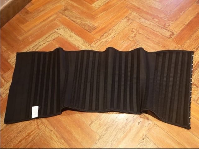 CORSÉ Talla XL SIN USAR