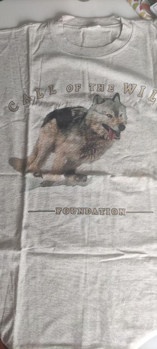 Camiseta de lobo