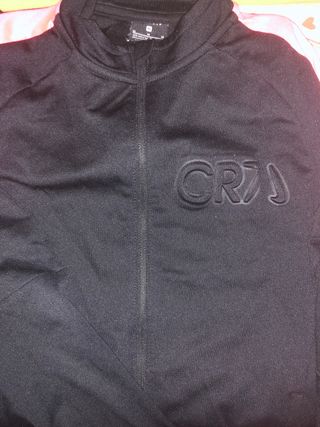 Chandal CR7 de segunda mano por 25 EUR en Boliña en WALLAPOP