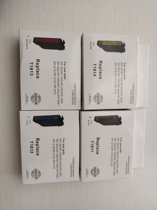 Cartuchos compatibles Epson XP todos los colores de segunda mano por 1 EUR  en Málaga en WALLAPOP