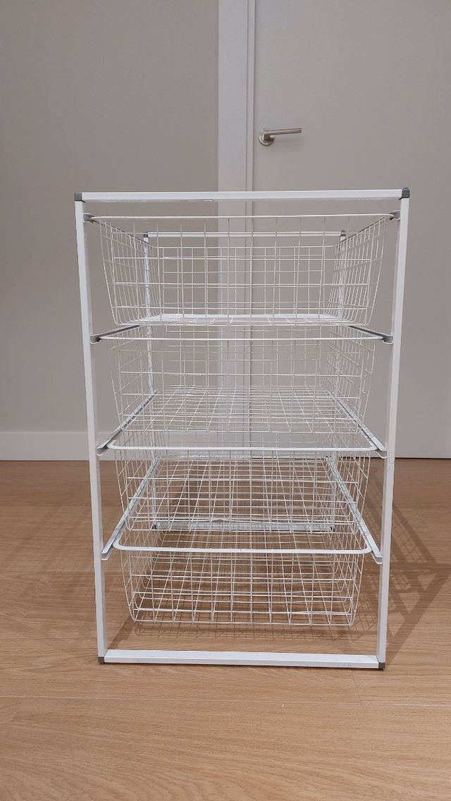Cajonera, estructura con cestos de rejilla IKEA de segunda mano por 12 EUR en Madrid en WALLAPOP