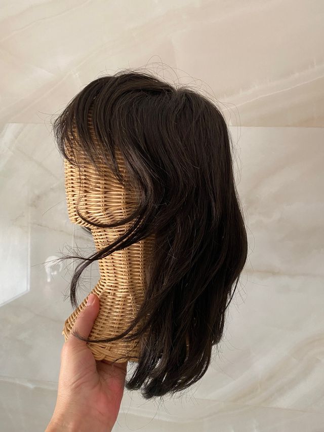 Peluca Sintética (apariencia natural)