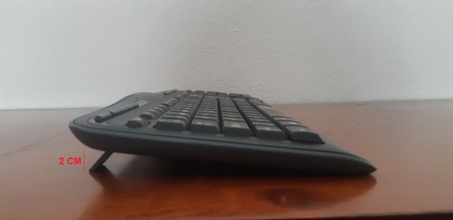Teclado Logitech Wireless K330, receptor+manuales