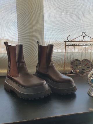Botines marrones plataforma de segunda mano en WALLAPOP