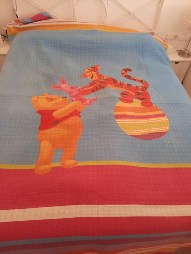 OCASIÓN COLCHA DE DISNEY.