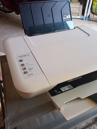 Impresora HP Deskjet 1512 de segunda mano por 20 EUR en Calonge en WALLAPOP
