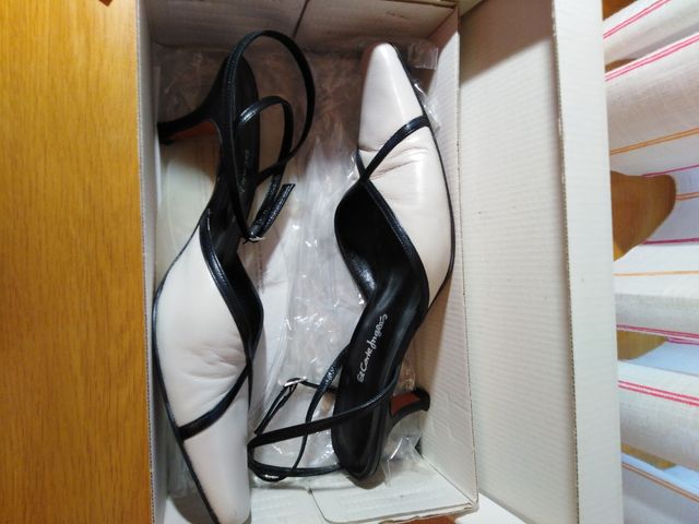 Zapatos de piel n°39-Marca El Corte Inglés