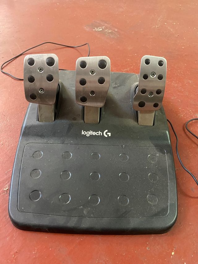 Pedales Logitech G920