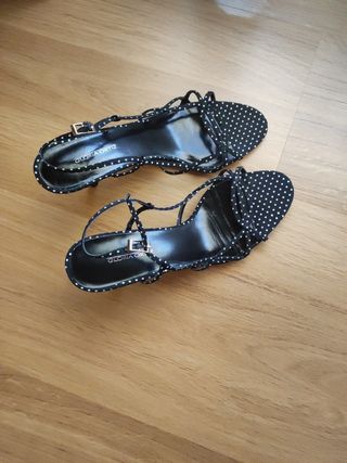 Sandalias Gloria Ortiz de segunda mano en Madrid en WALLAPOP