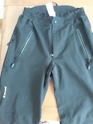 Pantalon alpinismo Simond talla M de segunda mano por 15 EUR en Valladolid  en WALLAPOP