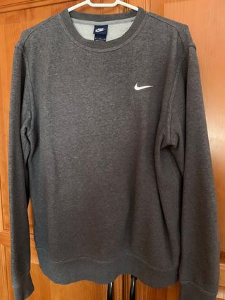 Chandal Nike algodón de segunda mano en WALLAPOP