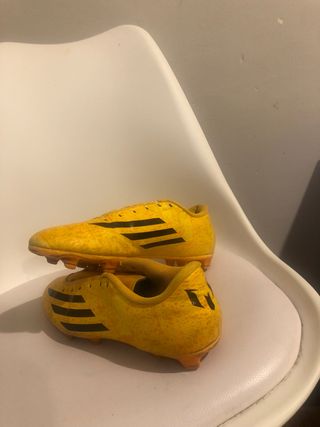 Botas de fútbol talla 43 de segunda mano en WALLAPOP