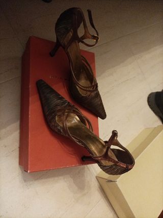 Zapatos de fiesta de segunda mano en Fuenlabrada en WALLAPOP