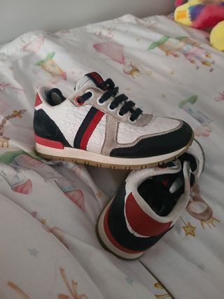 Zapatillas Carolina Herrera de segunda mano en WALLAPOP