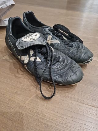 Botas de fútbol Munich de segunda mano en WALLAPOP