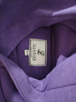 Sudadera siksilk con capucha morada de segunda mano por 28 EUR en Alcoy en  WALLAPOP