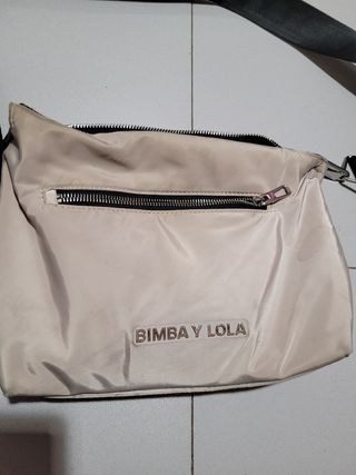 Bolso Bimba y Lola color arena de segunda mano por 50 EUR en Alicante en  WALLAPOP