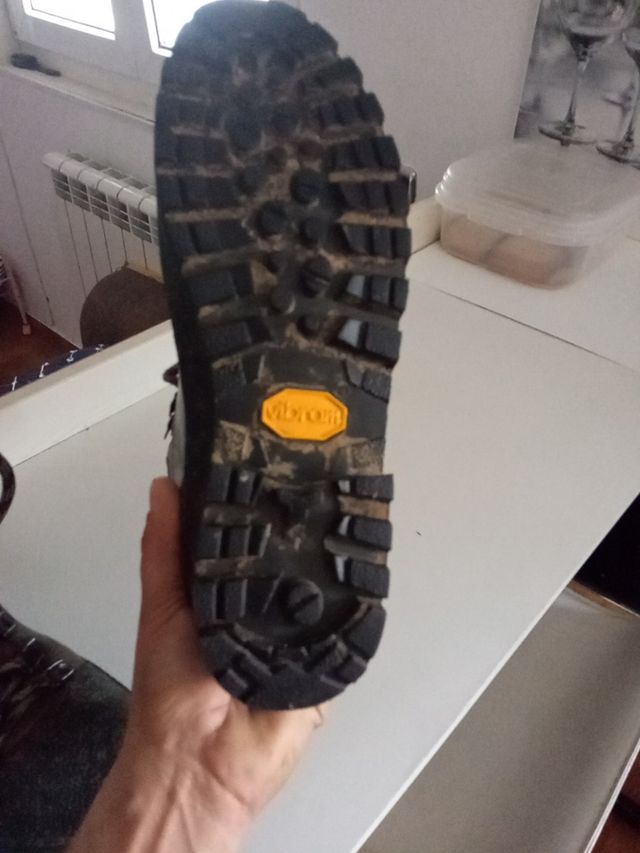 botas de monte talla 41