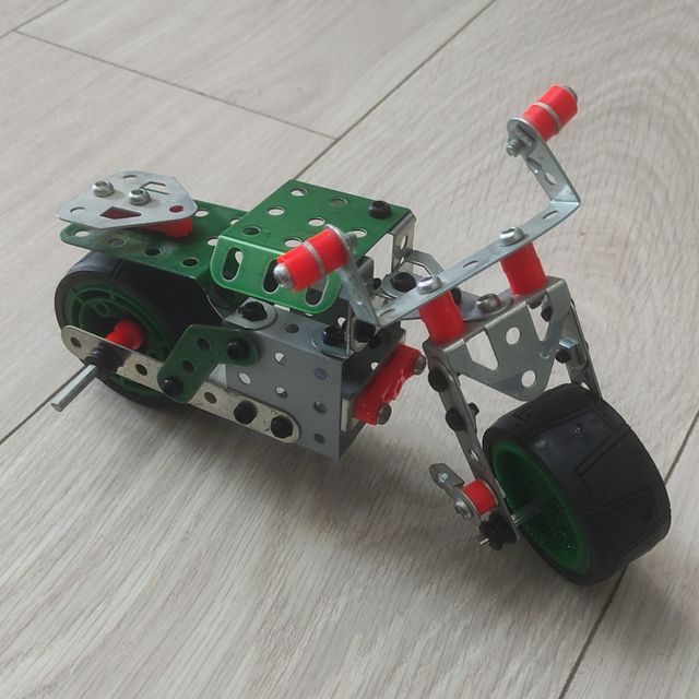 Moto meccano