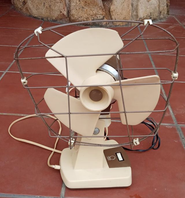 Ventilador Taurus. Vintage.