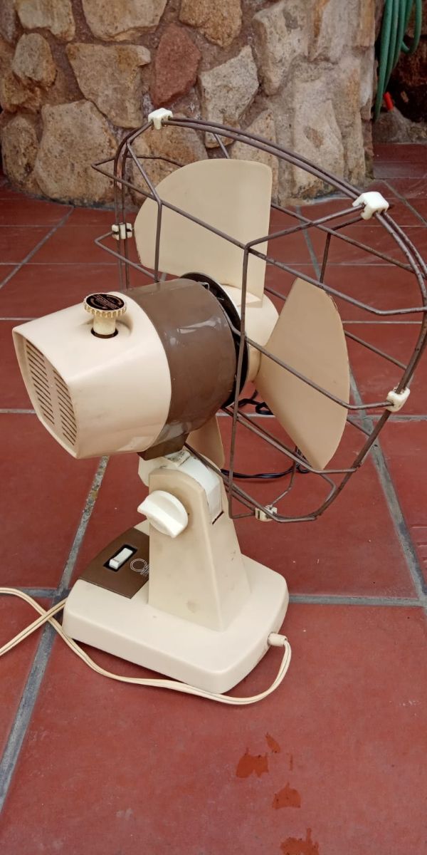 Ventilador Taurus. Vintage.