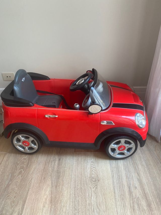 Coche de juguete mini