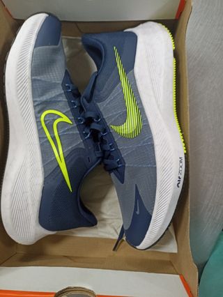 Zapatillas Nike segunda mano en Torrevieja en WALLAPOP