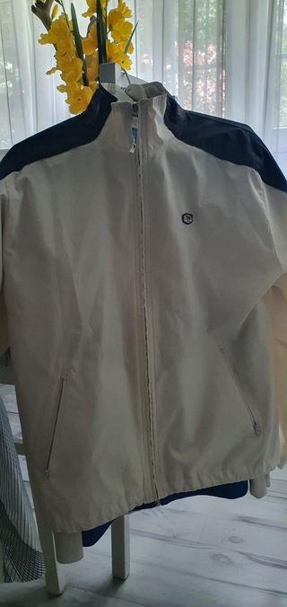 Sudadera nike TN de segunda mano por 40 EUR en Mercado Parque Corredor del  Henares en WALLAPOP