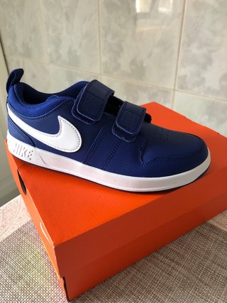 ZAPATILLA NIKE PICO 5 de segunda mano por 25 EUR en Pamplona en WALLAPOP